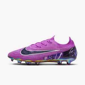 Nike Phantom GX Elite SE FG Low-Top Football Boot. Nike SG